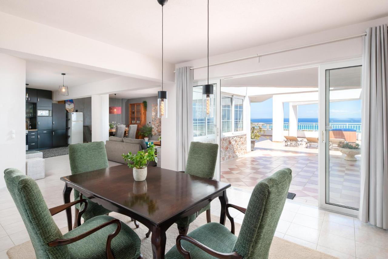 Amazing Apartments With Sea View In Rhodes Town Rhodes City Buitenkant foto