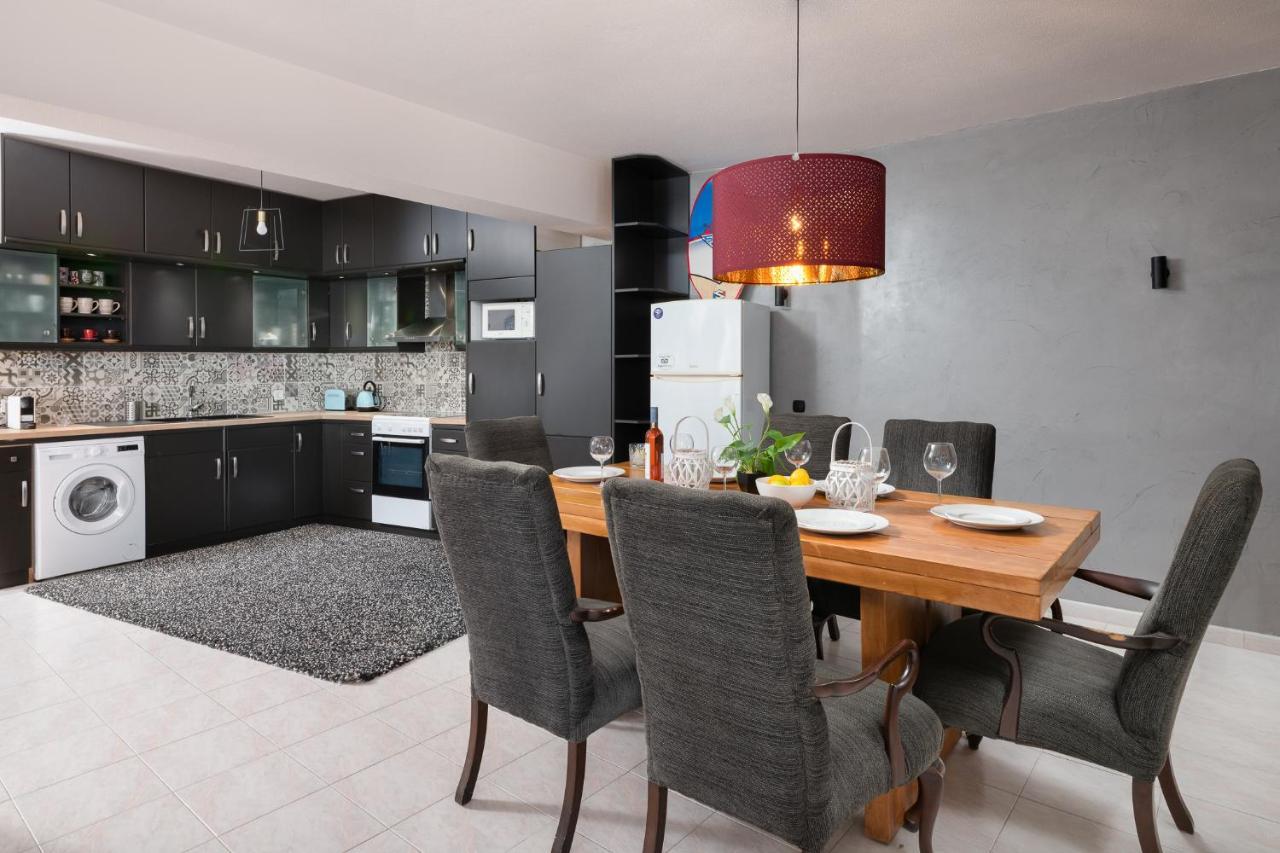 Amazing Apartments With Sea View In Rhodes Town Rhodes City Buitenkant foto